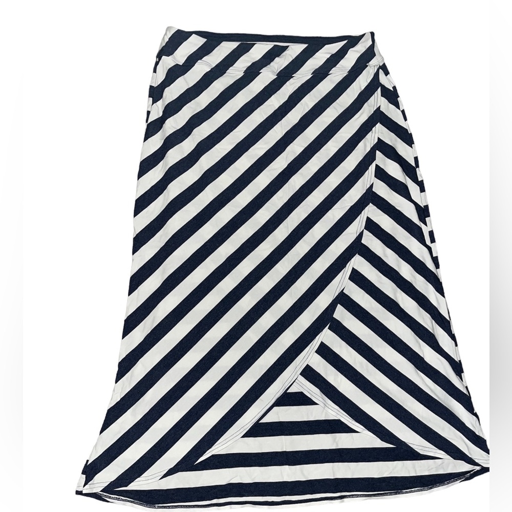 Athleta faux wrap skirt